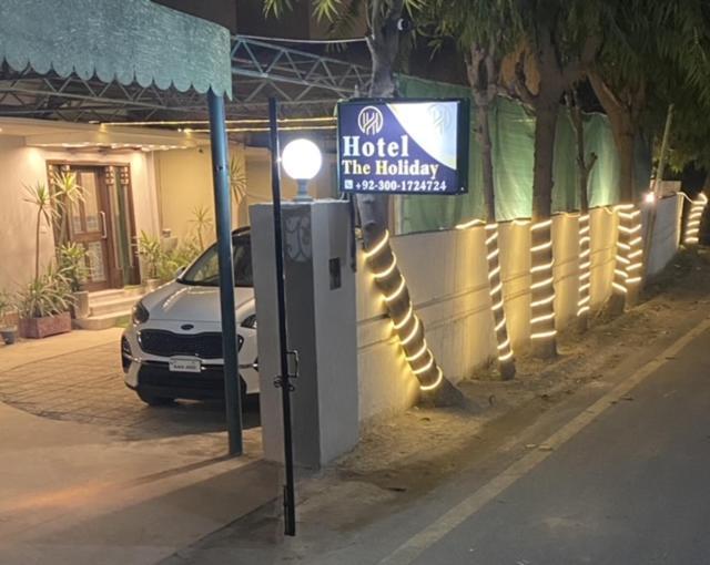Hotel The Holiday Lahore Exterior foto